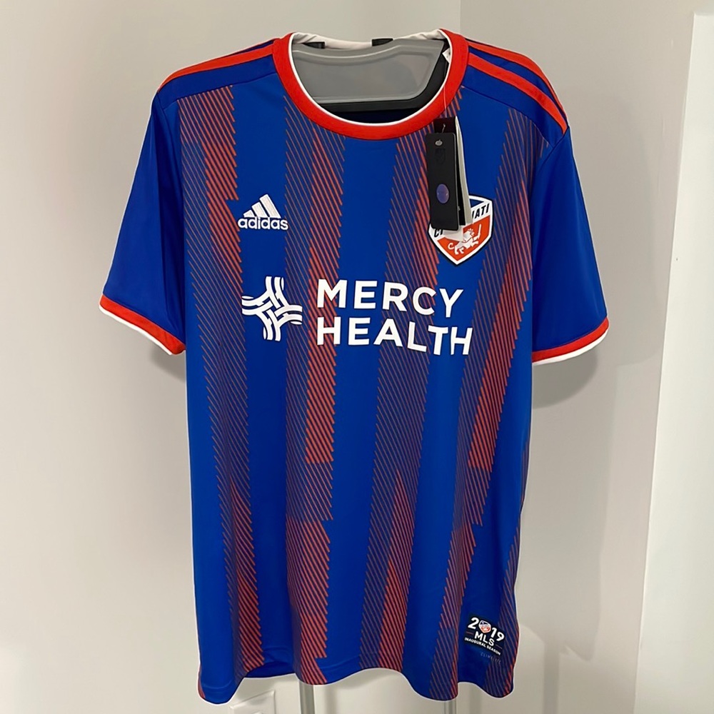 FC Cincinnati inaugural season jersey
